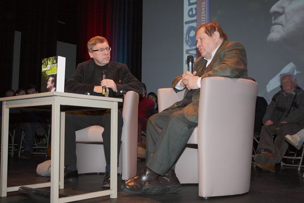 ZOEKTOCHT NAAR WAARHEID 016 1600x1200